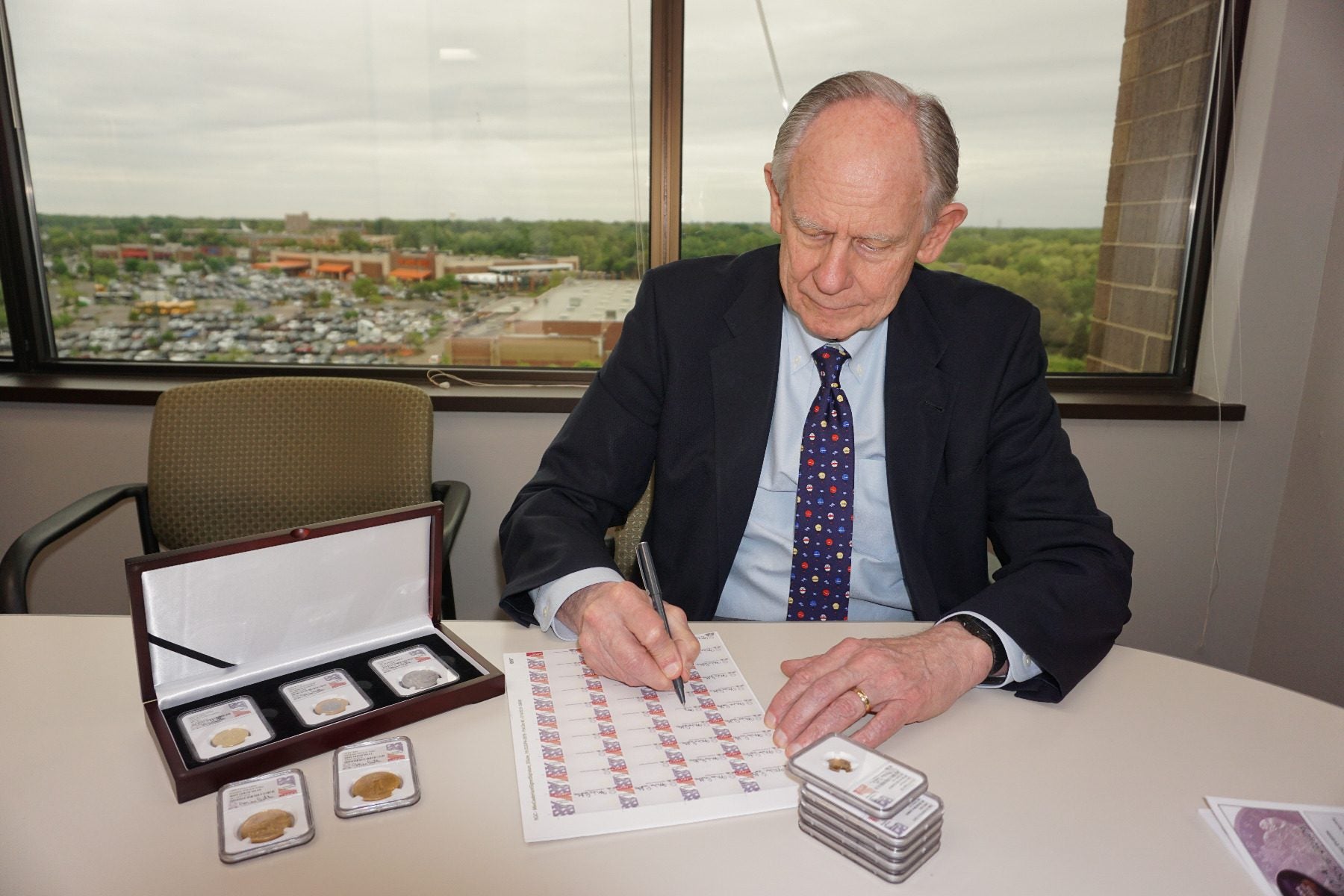 2022 $100 Platinum Eagles MS70/PF70 FDI Signed by Michael Castle - Westminster Mint
